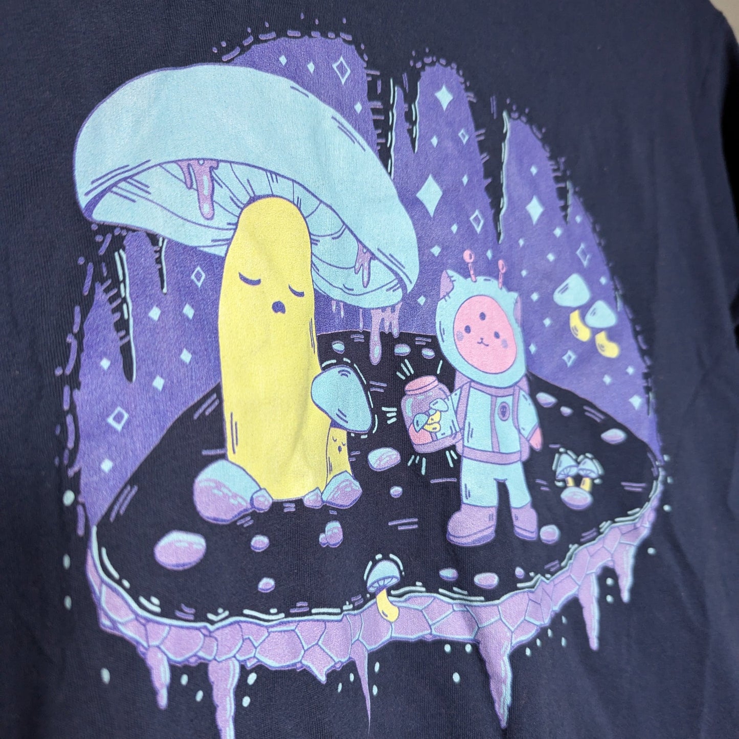 Berry The Alien Navy T-Shirt